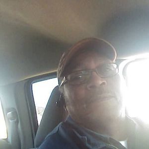 Meet your Posher, Clint